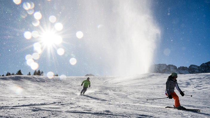 Berglandschaft mit Skipiste