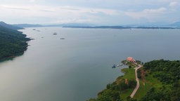 Luftaufnahme vom Mekong in Laos